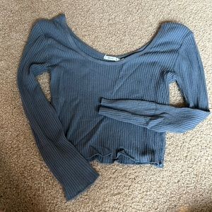 Scoop neck soft blue ribbed long sleeve